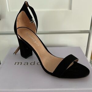 Brand new, never worn!